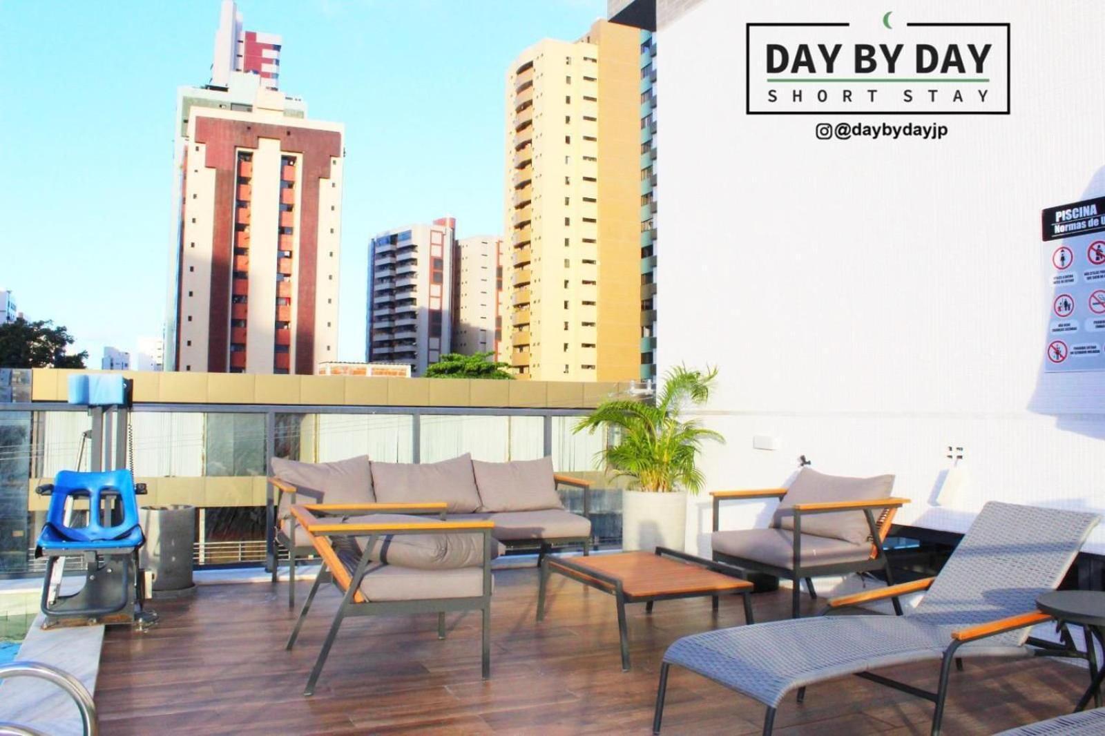 Simple Smart By Day By Day * João Pessoa
